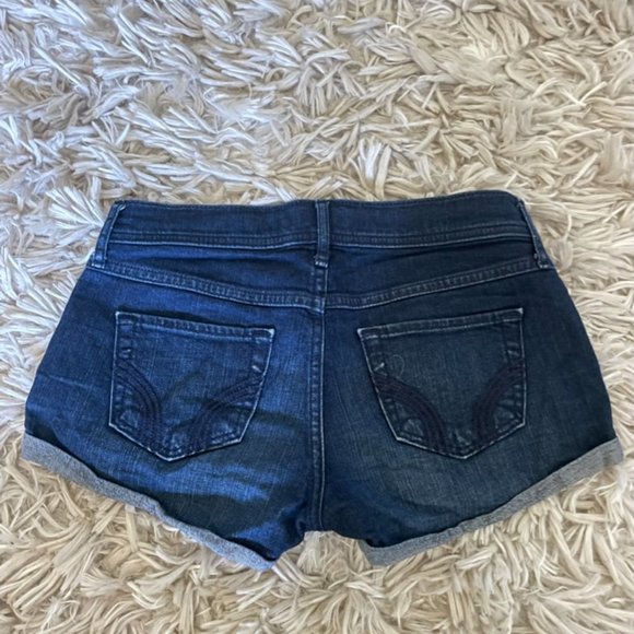 Hollister Jean Shorts - Picture 2 of 2